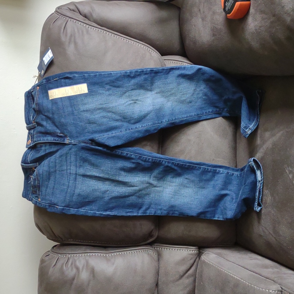 Universal Thread Goods jeans